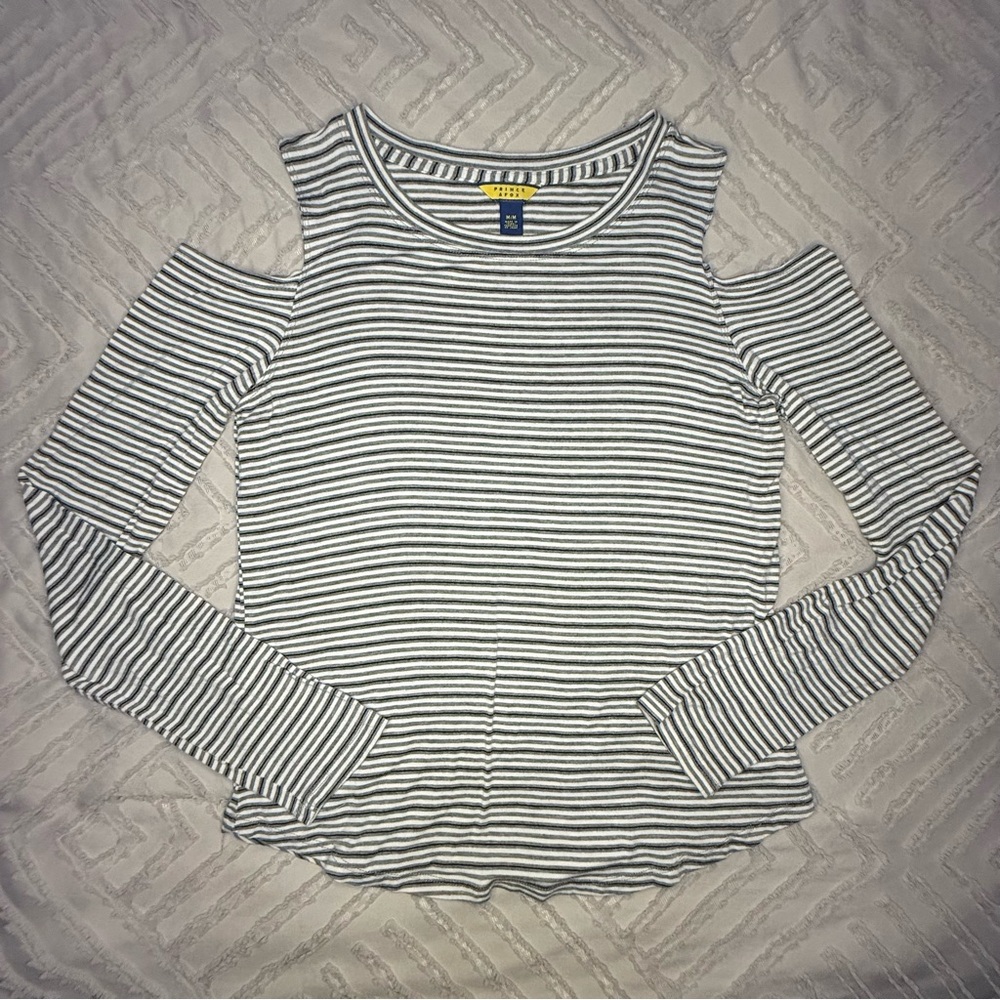 Prince & Fox Stripped Cold Shoulder Long Sleeve Top | M